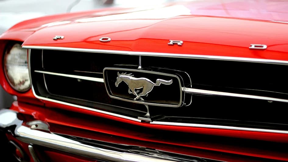 La couleur rouge évoque des entreprises performantes et qui aiment la vitesse et l'audace