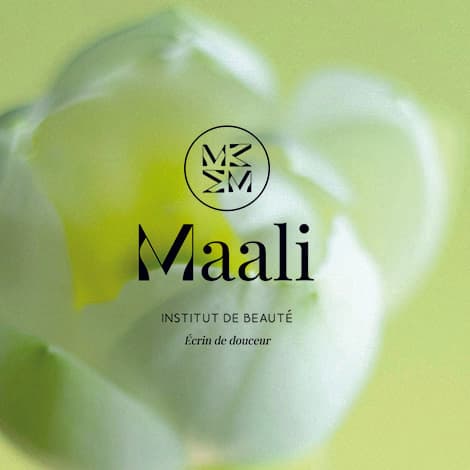 Univers graphique délicat de Maali, planche 5