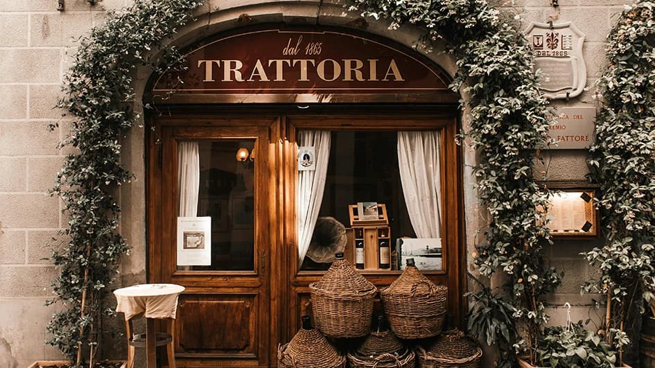 Authenticité et confiance pour les logos des restaurants de cuisine traditionnelle
