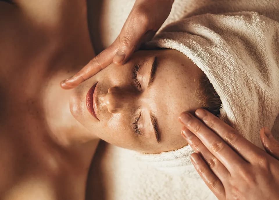 Lunesens (artisan masseuse, Sud Loire), réalisation du Studio Citron Sorbet